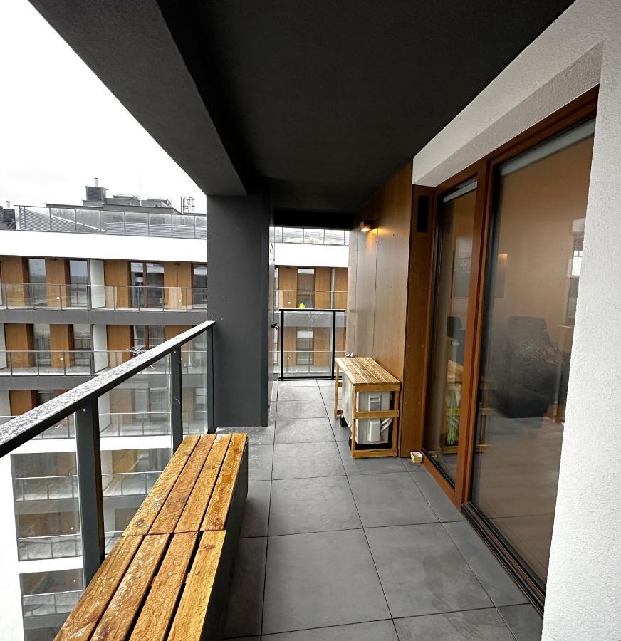 Apartament Lotnisko Chopina Warsaw Airport Bagian luar foto